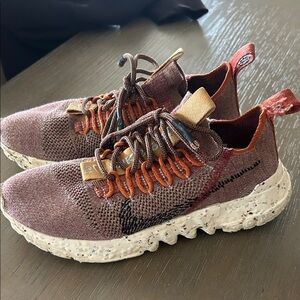 Nike Space Hippie 01 Redstone/sequoia-black